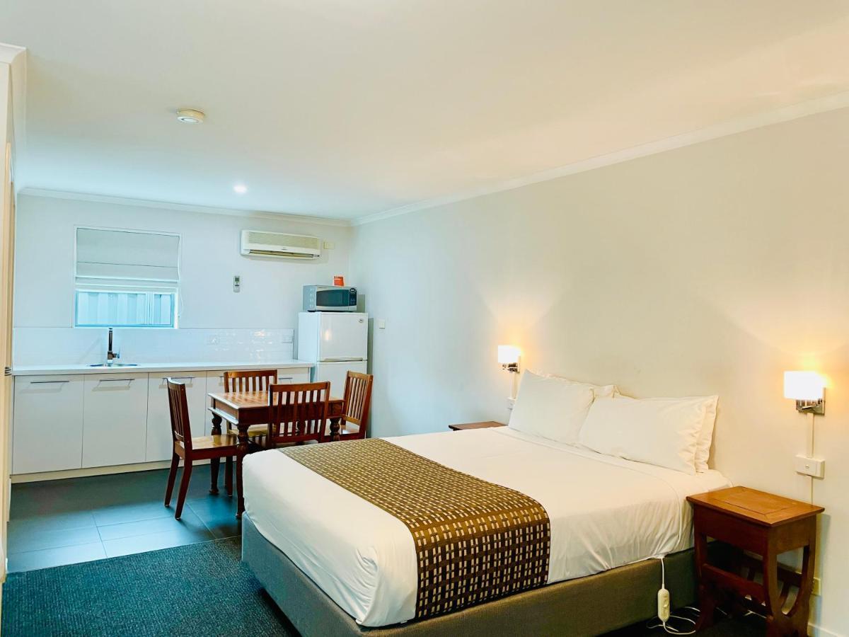 Quality Inn & Suites The Menzies Ballarat Bagian luar foto